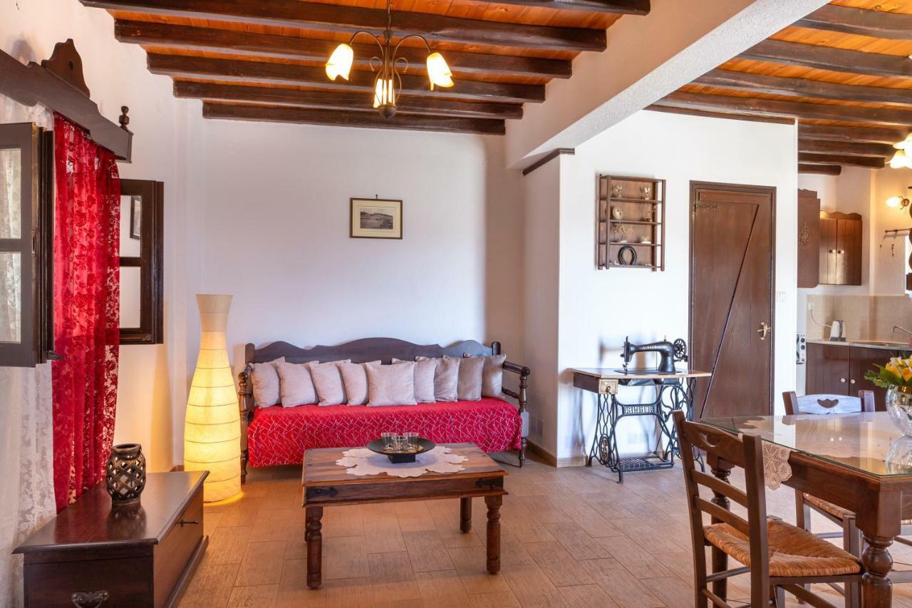 Fimaira Villa Ermoupoli Exterior photo